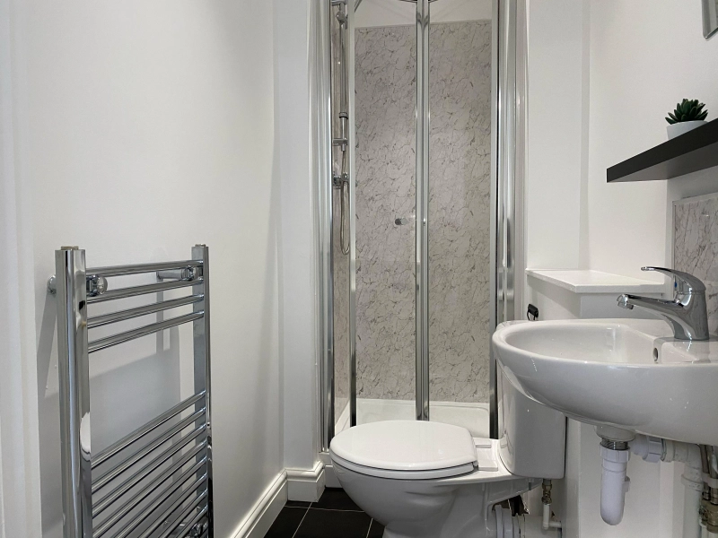 Ensuite - Bills Inclusive - Monson Street - 5 Bed - Thumbnail 14